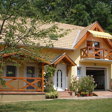 Emilia Apartmanhaz Hévíz 외부 사진