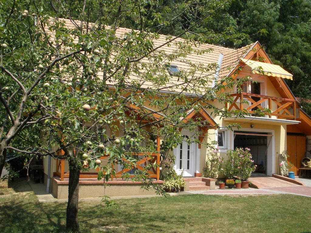 Emilia Apartmanhaz Hévíz 외부 사진